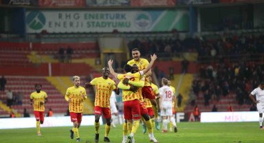 Stephane Bahoken son 2 maçta 2 gol attı
