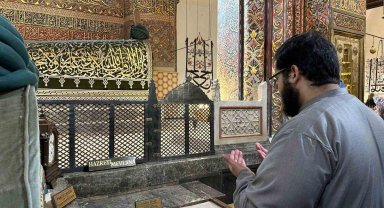 Türkiye Diyanet Vakfı, Türk ve uluslararası öğrencileri Konya'da geziye çıkardı