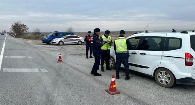 370 araç sürücüsüne 984 bin TL ceza kesildi