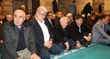 Aksaray'da şehitler için Kuranı Kerim okutulup dualar edildi