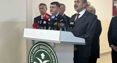 Bakan Tekin: " Özel okul temsilcileriyle görüşüyoruz, kendilerini uyarıyoruz"