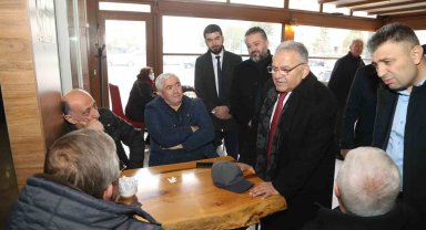 Başkan Büyükkılıç, Kocasinan Akademi'de gençlerle bir araya geldi