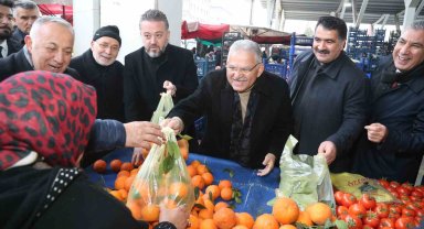 Başkan Büyükkılıç, Ziya Gökalp'te vatandaşlarla buluştu