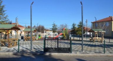 Beylikova'ya parklar güzellik katıyor