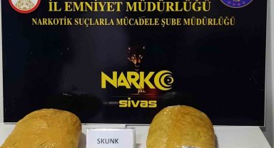 Binlerce adeta uyuşturucu madde ele geçirildi: 5 tutuklu