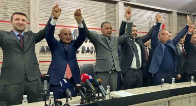 Cumhur İttifakı'nın Ankara Büyükşehir Belediye Başkan Adayı Altınok: "Hiçbir çalışanın rızkıyla uğraşmayacağız"