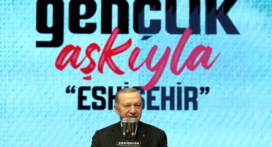 Cumhurbaşkanı Erdoğan: "Kendi roketimize nasıl kulp takacaklar yaşayıp göreceğiz"
