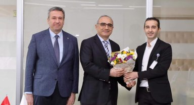 ERÜ Tıp Fakültesi Hastaneleri Başhekimliğinde Devir Teslim Töreni