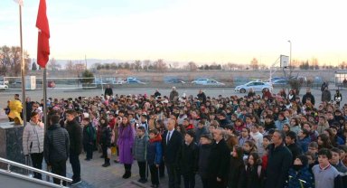 Eskişehir'de de şehitler için saygı duruşu düzenlendi