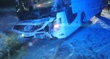 Eskişehir'de zincirleme trafik kazası, 2 yaralı