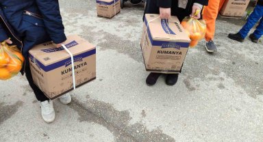 Hayırsever din görevlisi yardımlarını sürdürüyor