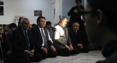 İmam Hatipli öğrencilerden şehitlere hatim