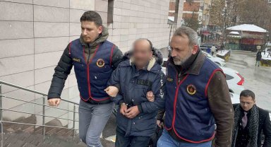 Kardeşini öldürüp parçalara ayıran şüpheli adliyeye sevk edildi