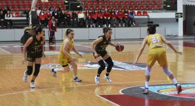 Melikgazi Kayseri Basketbol 9. galibiyetini aldı