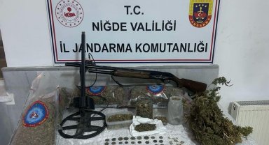 Niğde'de jandarma ekiplerinden tarihi eser operasyonu
