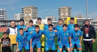 Oyuncuları bıçaklanan takım ligden çekildi