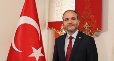 Rektör Uslu Çukurova Radyo'suna konuk oldu