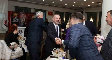 Sincan Belediye Başkanı Ercan muhtarlarla buluştu