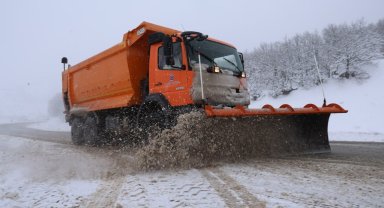 Sivas'ta 158 yerleşim yolu araç ulaşımına kapalı