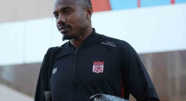 Sivasspor kafilesi Kayseri'ye gitti