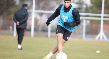 Sivasspor'un genç yıldızı Brentford'a gidiyor
