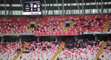 Sivassporlu taraftarlar, Gaziantep maçına ilgi göstermedi