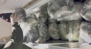 Şüphe üzerine durdurulan kamyonetten 78 kilo uyuşturucu çıktı