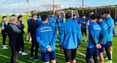Talasgücü Belediyespor'un Antalya kampı başladı
