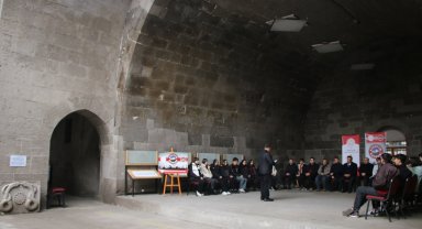Tarihin içinde tarihi öğreniyorlar