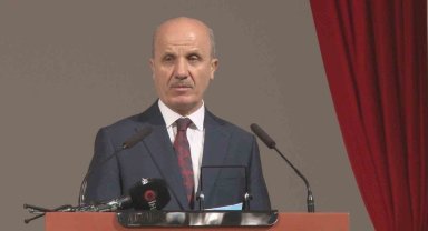 YÖK Başkanı Özvar: "Ülkemiz 208 üniversite, 185 bin akademisyen ve örgün eğitime devam eden 4 milyon öğrencisiyle son derece büyük bir kapasiteye sahiptir"