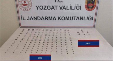 Yozgat'ta Roma dönemine ait 156 sikke ve 10 obje ele geçirildi