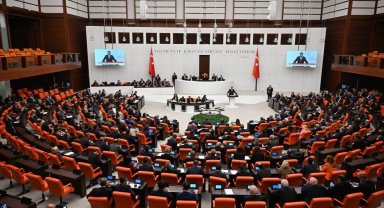14 milletvekili partilerinden belediye başkan adayı gösterildi