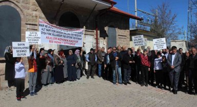 2 bin 500 nüfuslu mahallenin sakinleri seçimlerde oy kullanmama kararı aldı