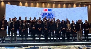 'Jean Monnet' mezunları Ankara'daki sertifika töreninde buluştu