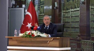 AK Parti Milletvekili Hulusi Akar: "TSK depremin ilk saatinden beri sahada, bunu bilin"
