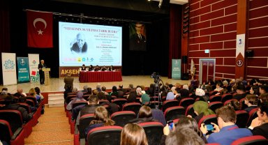 Akşehir'de Tarık Buğra vefatının 30. yılında anıldı