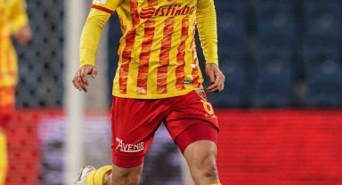 Ali Karimi 3. golünü attı