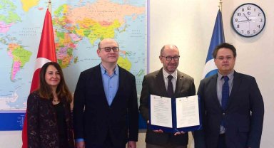 Anadolu Üniversitesi ve Tayland STOU arasında iş birliği protokolü imzalandı