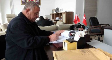 Aralıksız 30 yıldır özveriyle muhtarlık görevini yürütüyor