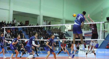 AXA Sigorta Efeler Ligi: Develi Belediyespor: 3- TÜRŞAD: 1
