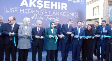 Bakan Göktaş: "Gençlerin geleceğe hazırlanması hepimizi ilgilendiren çok özel bir alan"