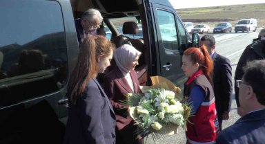 Bakan Mahinur Özdemir Göktaş: "Çocuklarımız reşit olduktan sonra devlet ile gönül bağı kopmayacak"