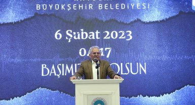 Başkan Büyükkılıç, depremzede misafirlerle buluştu