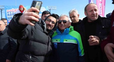 Başkan Büyükkılıç, Erciyes'teki muhteşem Kış Festivaline katıldı