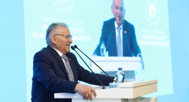 Başkan Büyükkılıç: "Çevreyi ve yeşili önemseyerek hizmet ediyoruz"