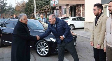 Başkan Büyükkılıç: "Kayseri belediyeciliği, model bir belediyeciliktir"