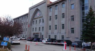 Boşanma aşamasındaki karısını öldüren sanığın tutukluluk halinin devamına karar verildi