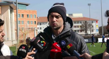 Burak Yılmaz: "Sadece 3 puanın değil, 1 puanın da çok değerli olduğu haftalara girdik"
