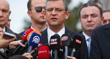 CHP Genel Başkanı Özel: "Hem DEM Parti'nin hem Yeniden Refah Partisi'nin ve bütün siyasi partilerin adaylarına başarılar diliyorum"