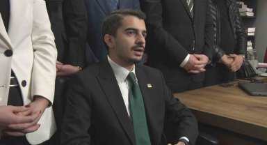 CHP'nin Çankaya'da Alper Taşdelen'in yerine aday gösterdiği Hüseyin Can Güner sahaya indi